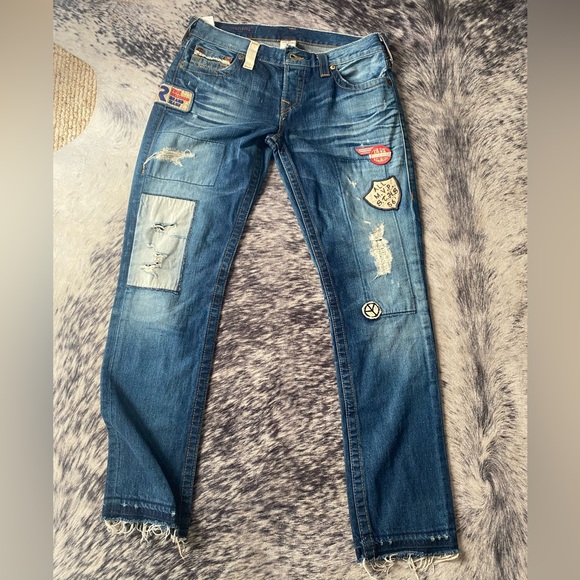 True Religion Limited edition PATCHED Cameron Jeans - Picture 2 of 5